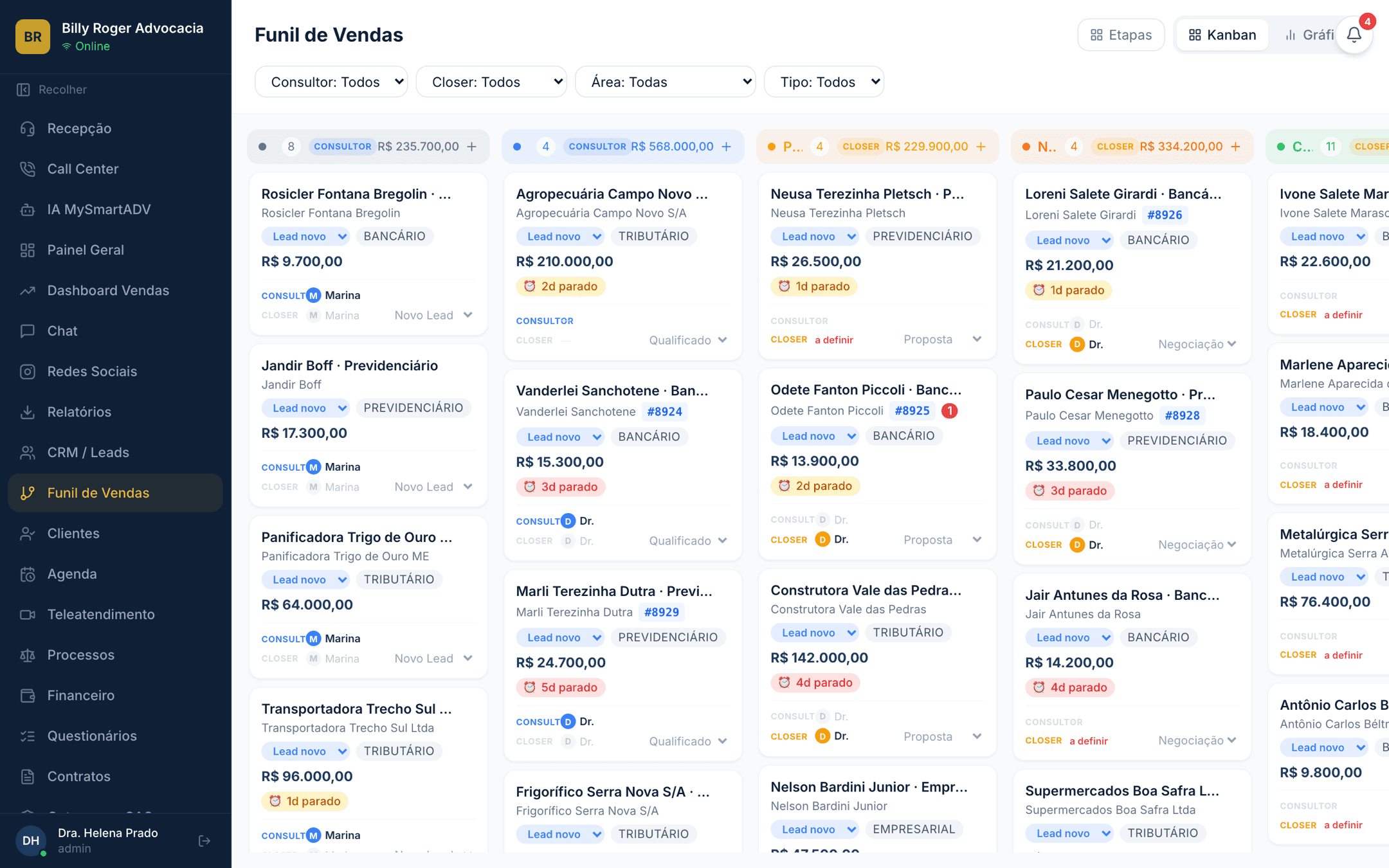 Funil de vendas do MySmartADV em kanban, com valor somado por etapa